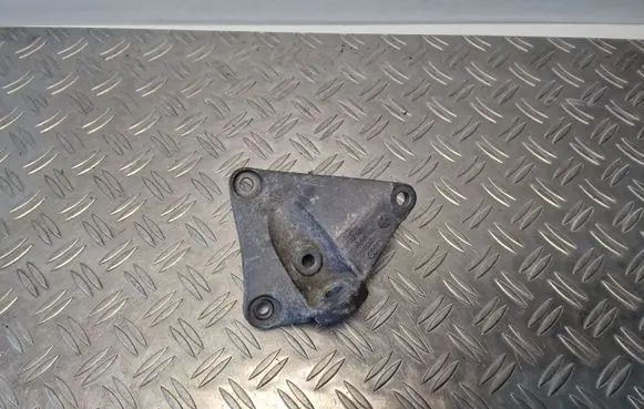 Audi A8 S8 D3 4E Gearbox mounting bracket 4E0399114BH
