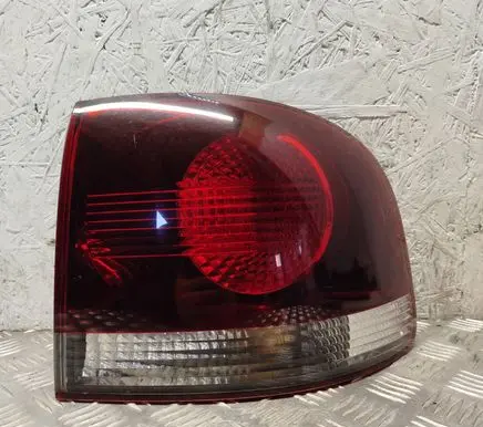 Volkswagen Touareg I Rear/tail lights 7L6945258