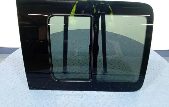 Volkswagen Caddy Rear door window glass 