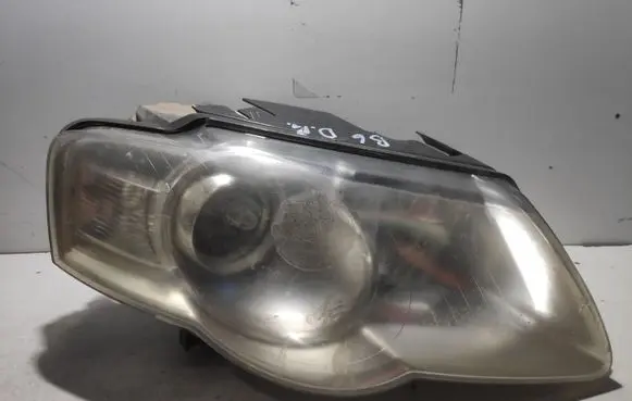 Volkswagen PASSAT B6 Headlight/headlamp 3C0941006