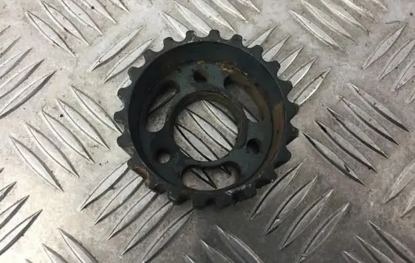 Volkswagen PASSAT B7 Camshaft pulley/ VANOS 03l130111e