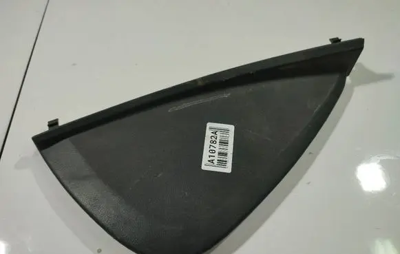 Seat Toledo III (5P) Other interior part 5P0857086A