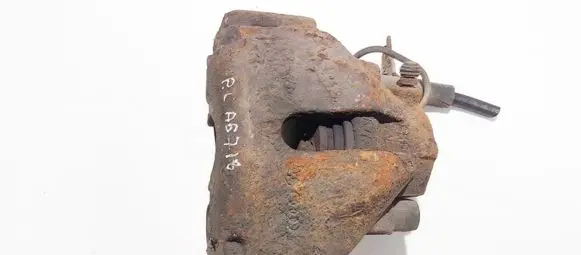 Volkswagen PASSAT B5 Front brake caliper