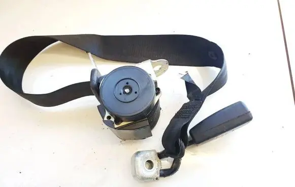 Skoda Octavia Mk2 (1Z) Middle seatbelt (rear) 1z0857495 602036300c