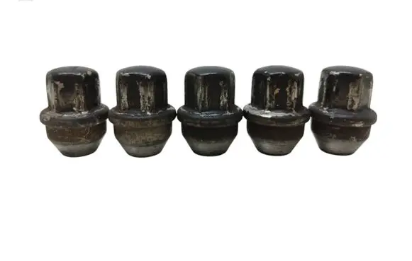 Tesla Model S Nuts/bolts 