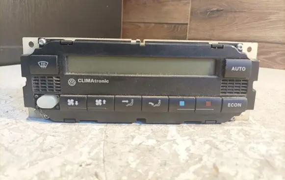 Volkswagen PASSAT B5 Climate control unit 5HB00761702 3B1907044A