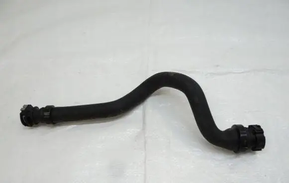 Peugeot 3008 I Engine coolant pipe/hose 9684684180