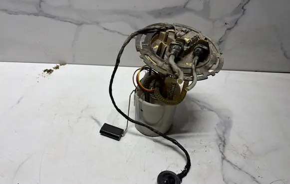 Mercedes-Benz A W176 In-tank fuel pump ZGS002