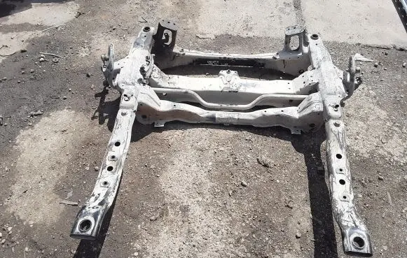 Mercedes-Benz Sprinter W907 W910 Front subframe