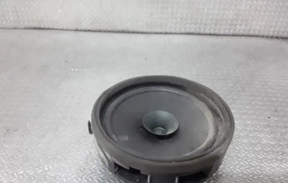 Citroen C-Crosser Rear door speaker 8720A017