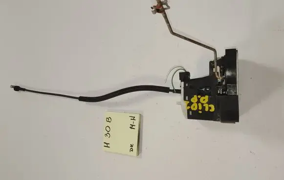 Renault Clio II Front door lock 65545451