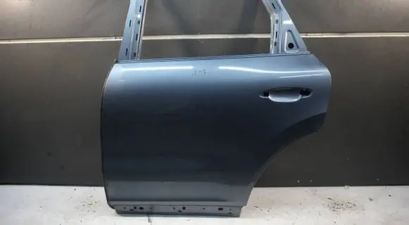 Porsche Cayenne (9Y0 9Y3) Rear door 9Y08333110