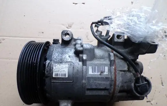 Renault Megane IV Air conditioning (A/C) compressor (pump) 8200956574