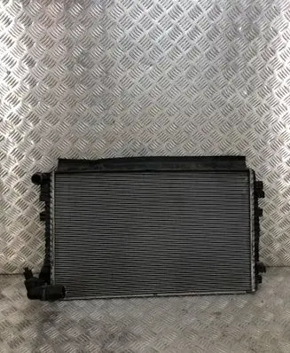 Coolant radiator