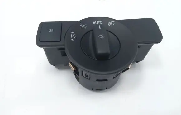 Mercedes-Benz B W245 Light switch A2469050250