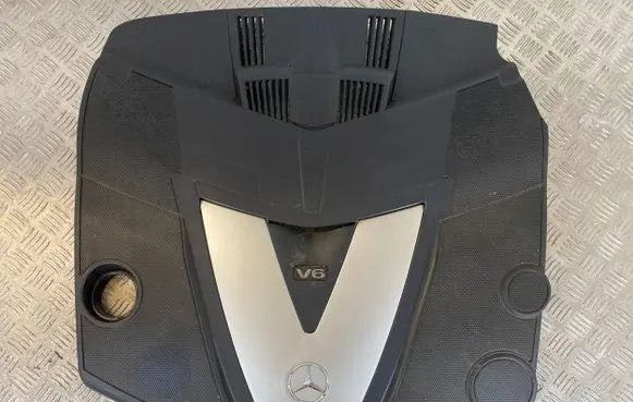 Mercedes-Benz CLS C219 Engine cover (trim) A6420100167 4010227A