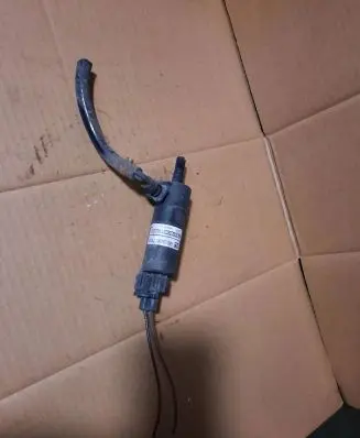 Opel Meriva A Headlight washer pump 90508709 19222