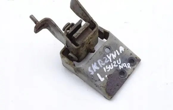 Isuzu N Series Gearbox mounting bracket