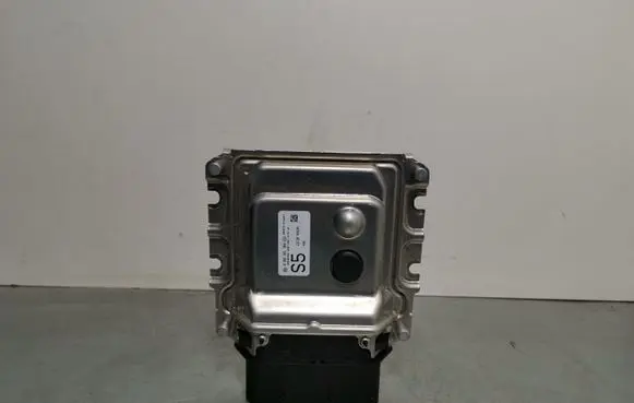 Infiniti Q50 Other control units/modules 0281031369