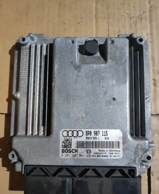 Audi A3 S3 8P Engine control unit/module 8P0907115 0261S02041 1039S09772