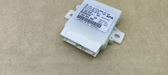 Mercedes-Benz E W212 Parking PDC control unit/module A2129003704