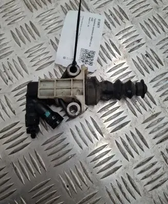 Mazda 6 Clutch master cylinder
