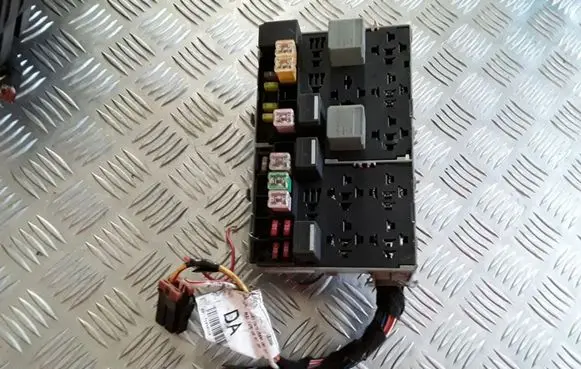 Ford Transit Fuse module 8C1T14401 8C1T14401DA