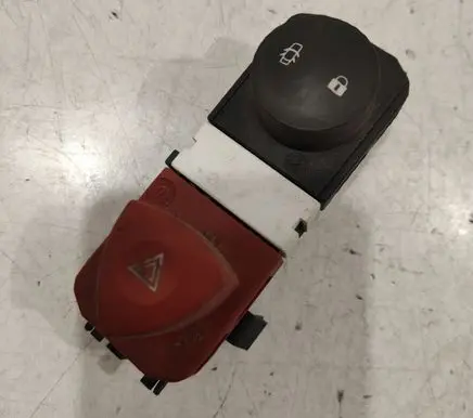 Renault Scenic II - Grand scenic II Hazard light switch 8200407415
