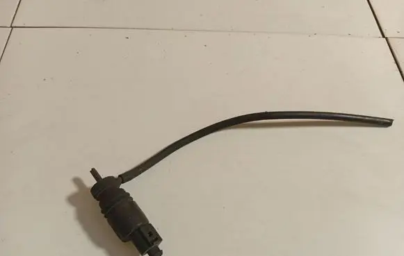 Mercedes-Benz ML W163 Windscreen/windshield washer pump 00801512V