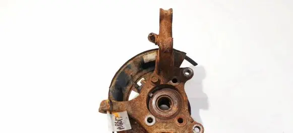 Toyota RAV 4 (XA30) Front wheel hub