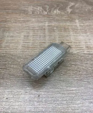 Audi A6 S6 C5 4B Other interior light 8D0947415