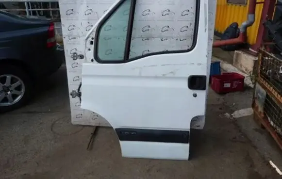 Renault Master II Front door