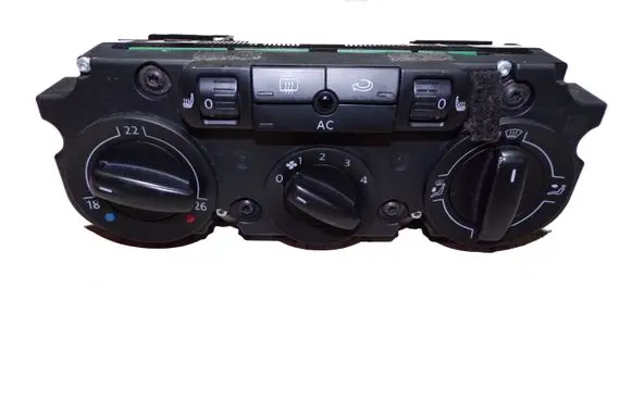 Volkswagen Scirocco Climate control unit 1K1820045B