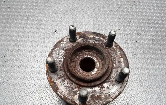 Peugeot 4007 Rear wheel hub