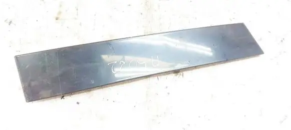 Ford Mondeo Mk III Front door glass trim molding 