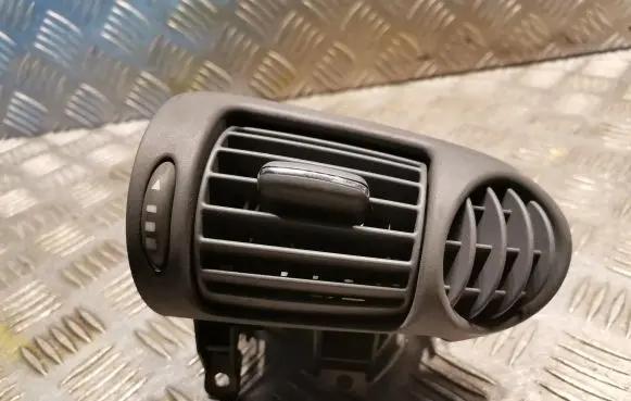 Mercedes-Benz C W203 Dashboard air vent grill cover trim 2038300654