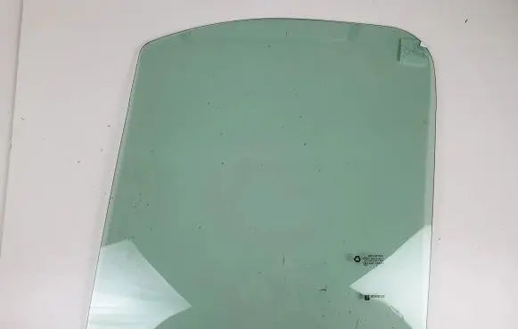 Renault Trafic II (X83) Front door window glass four-door 8200520034