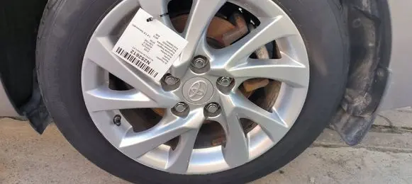 Toyota Auris E180 R17 alloy rim 
