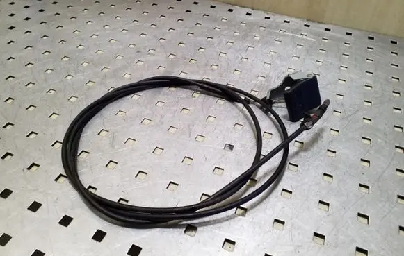 Subaru Legacy Engine bonnet/hood lock release cable 