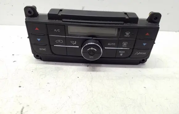 Chrysler Town & Country V Climate control unit P55111236AF