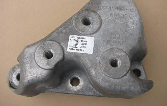 Jeep Grand Cherokee WL Gearbox mount 00534806480 53480648