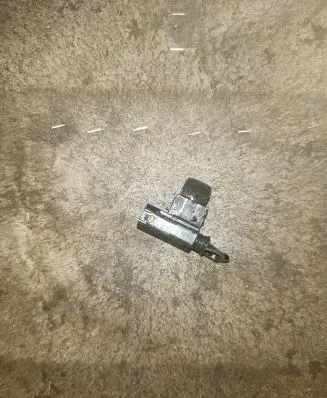 Mercedes-Benz S W220 Windshield washer spray nozzle W220L