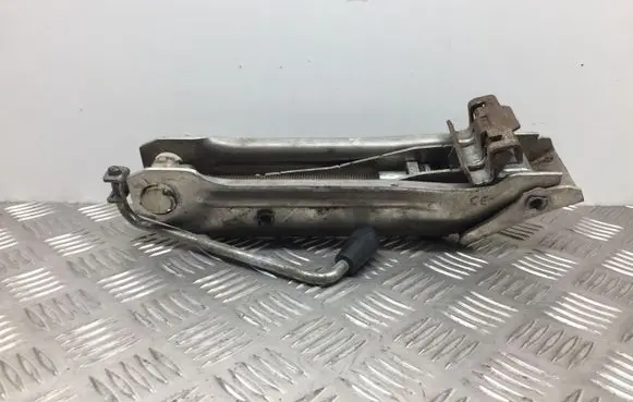 Audi A3 S3 8L Lift Jack 8L0011031A