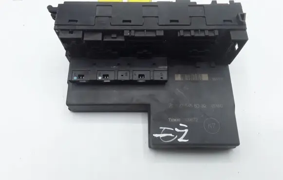 Mercedes-Benz E W210 Fuse module 0225455332
