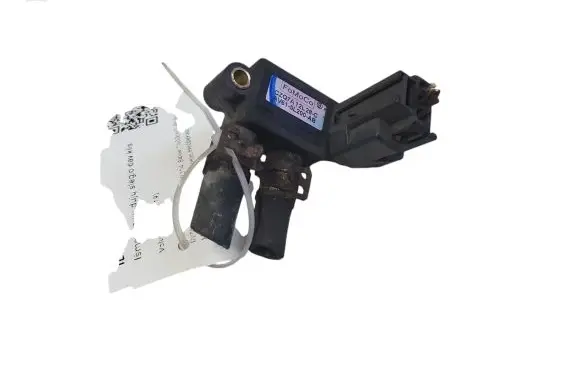 Volvo V40 Exhaust gas pressure sensor AV615L200AB CZQ7A12L28C