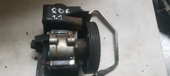 Peugeot 206 Power steering pump 9630501680