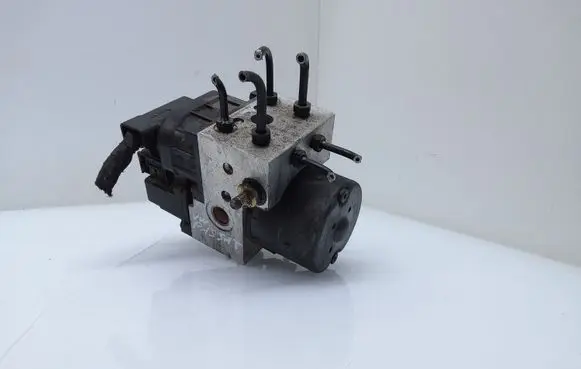 Volkswagen PASSAT B5 ABS Pump 8E0014111AB 0265216559