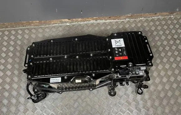 Ford Mondeo MK V Hybrid / electric car battery HG9810B759CA