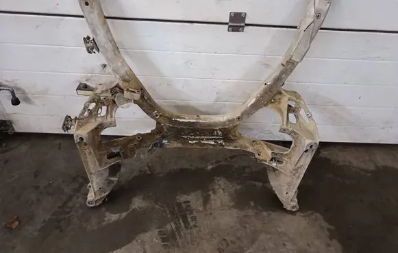 BMW 6 E63 E64 Front subframe 