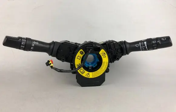 KIA Rio Wiper turn signal indicator stalk/switch 202008910